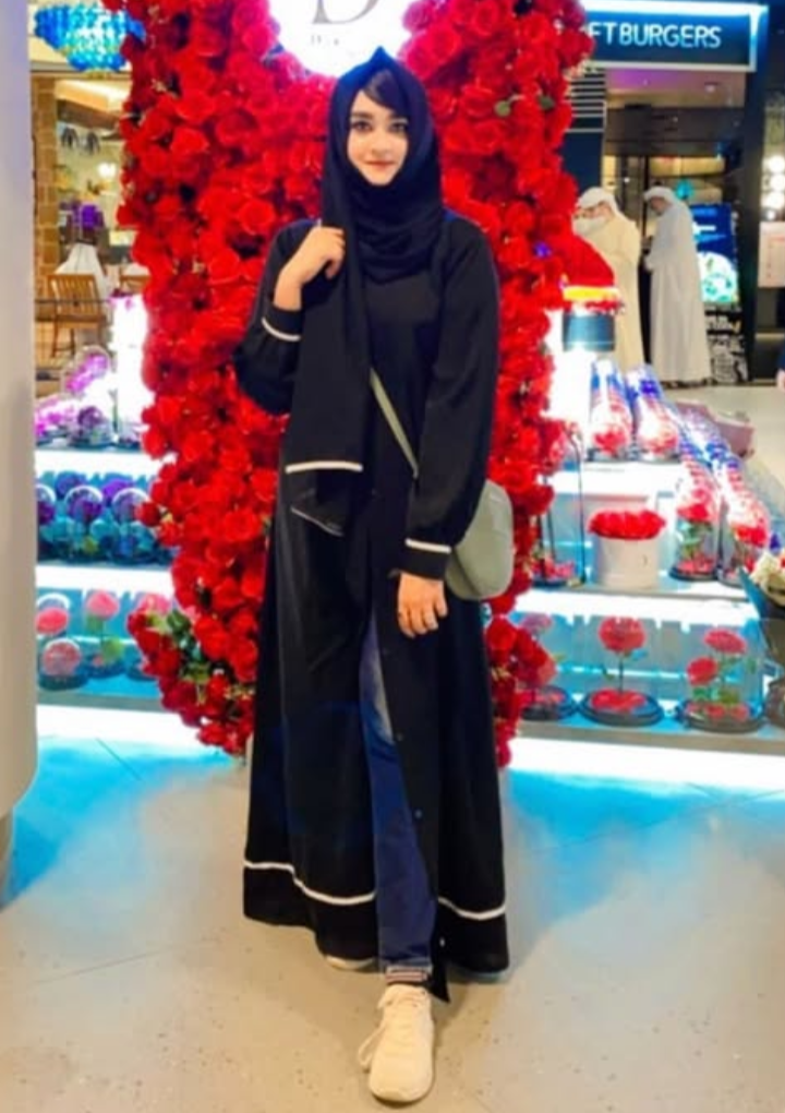 Basic Cuffed Abaya Pipen Abaya Front Open Abaya